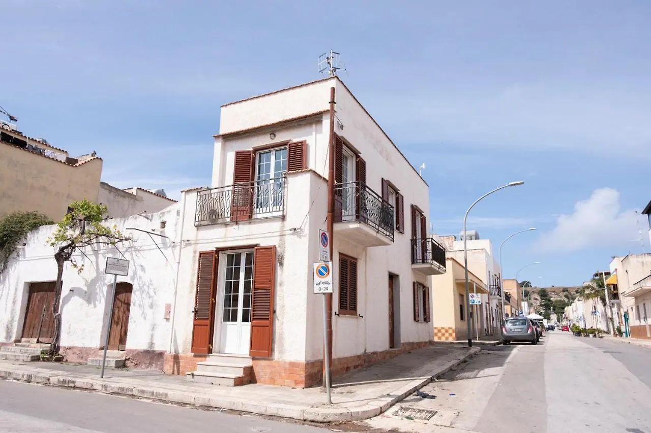 Casa Di Donatella Villa San Vito Lo Capo 0*,  Italy