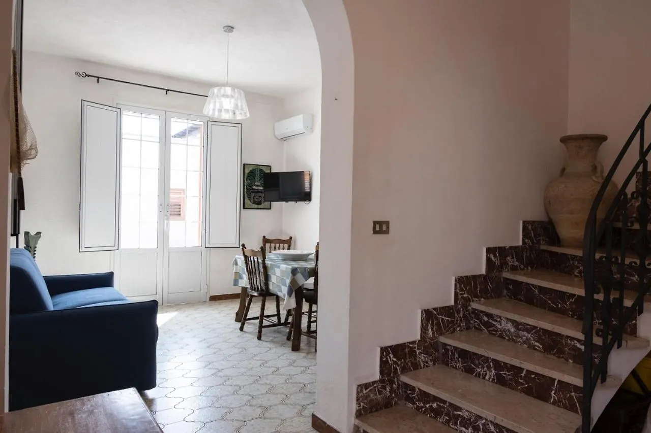 Casa Di Donatella Villa San Vito Lo Capo 0*,